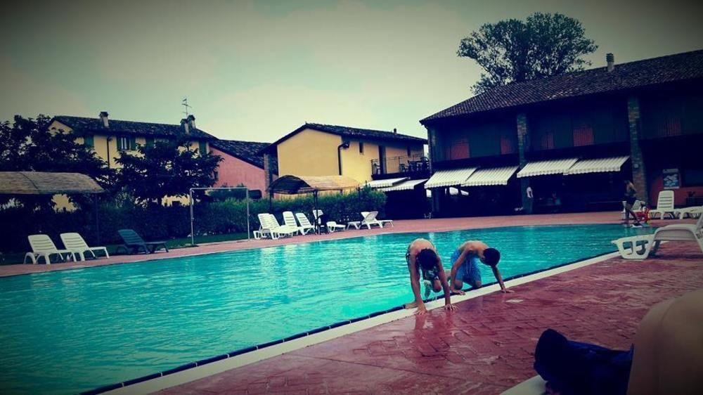 Agriturismo Cascina Boschi Volta Mantovana Exterior foto