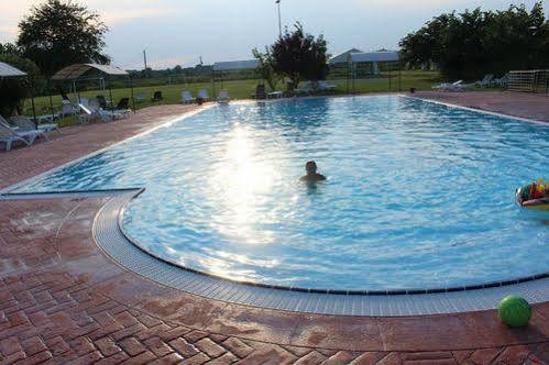 Agriturismo Cascina Boschi Volta Mantovana Exterior foto